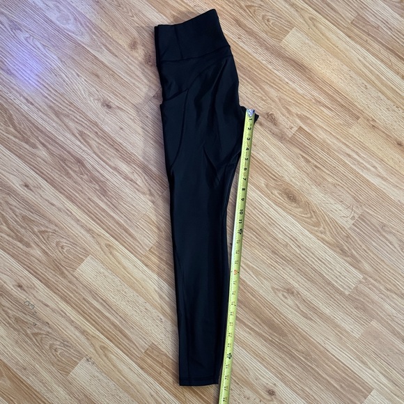 Athleta 27” Cargo Leggings ✨ size S - Picture 7 of 8